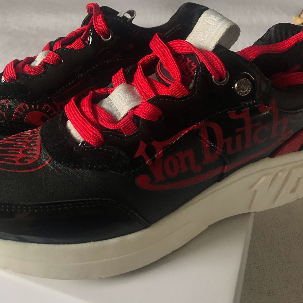 Fairfax Red & Black Von Dutch Sneakers